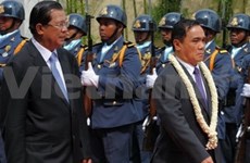 老挝总理访问柬埔寨